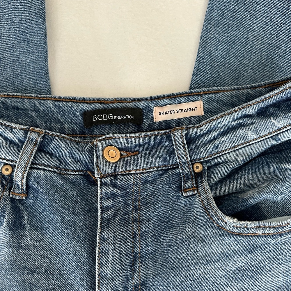 BCBG straight leg jeans - Picture 2 of 3